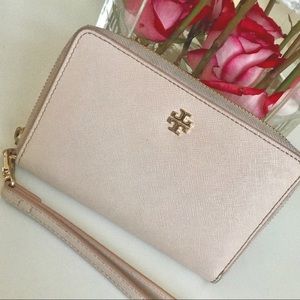 Tory Burch baby pink wallet